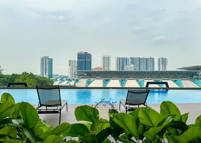 Twin Tower Residence By Nest Home【5 Mins Walk To Ciq】