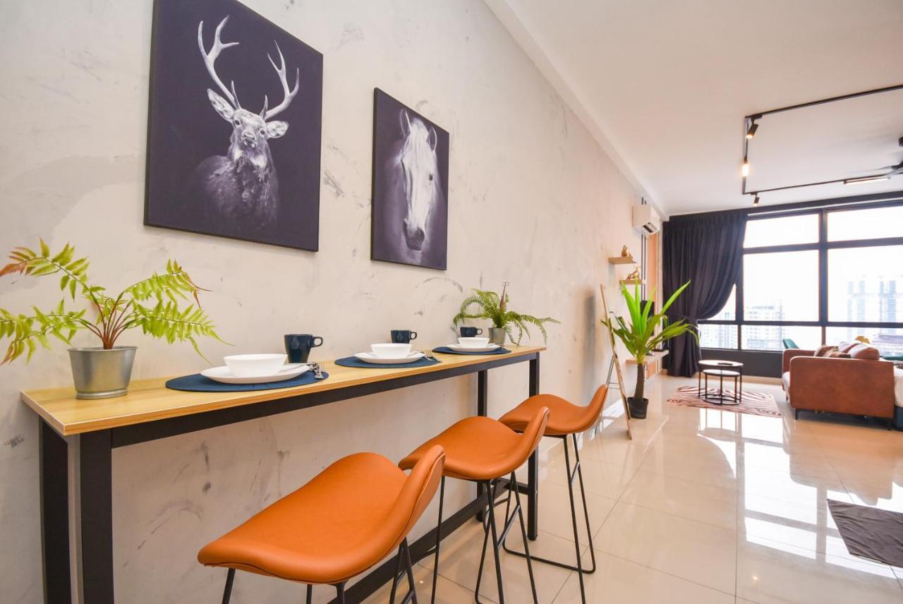 Twin Tower By Nest Home【5 Mins Walk To Ciq】 * Johor Bahru