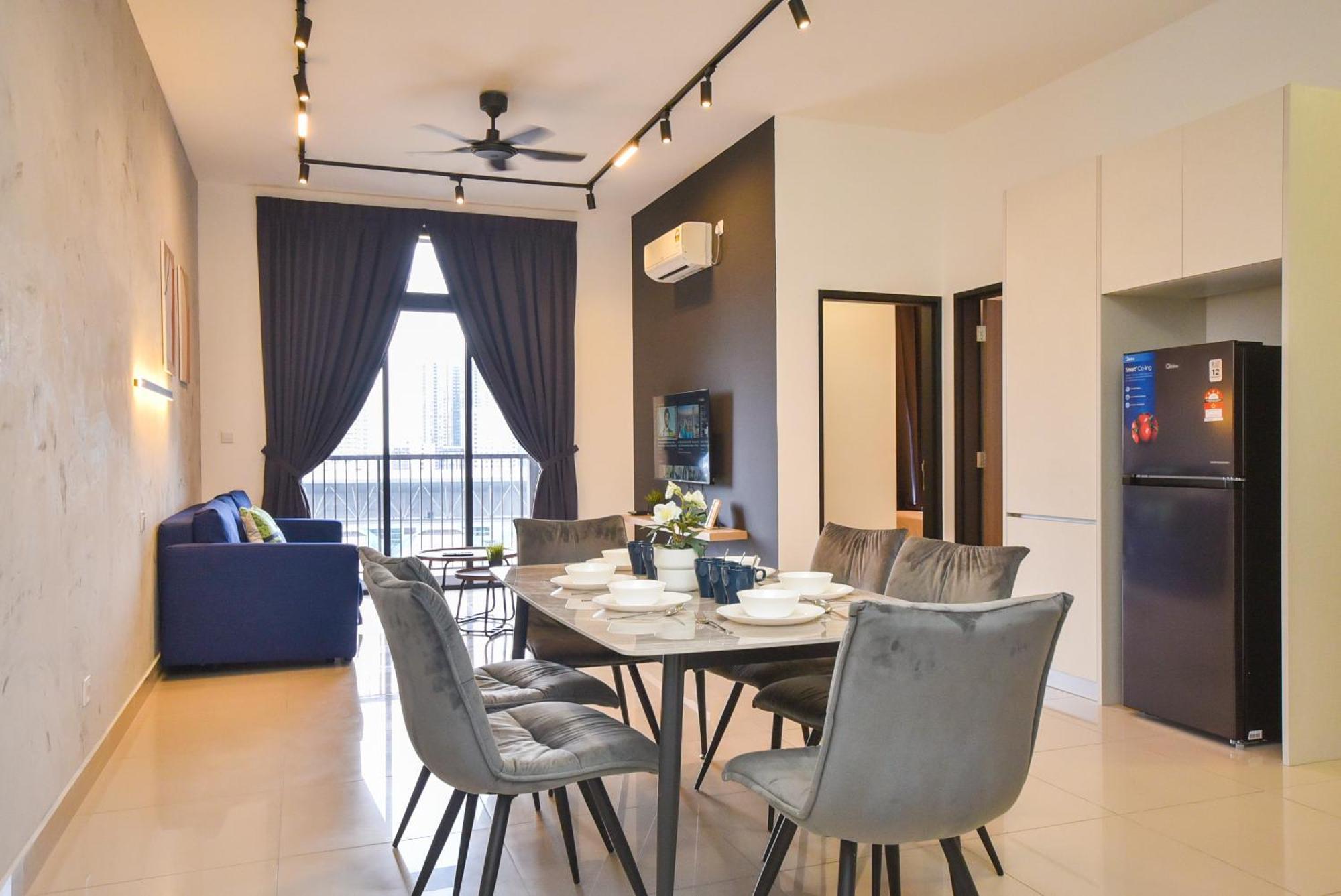 Twin Tower By Nest Home【5 Mins Walk To Ciq】 *
