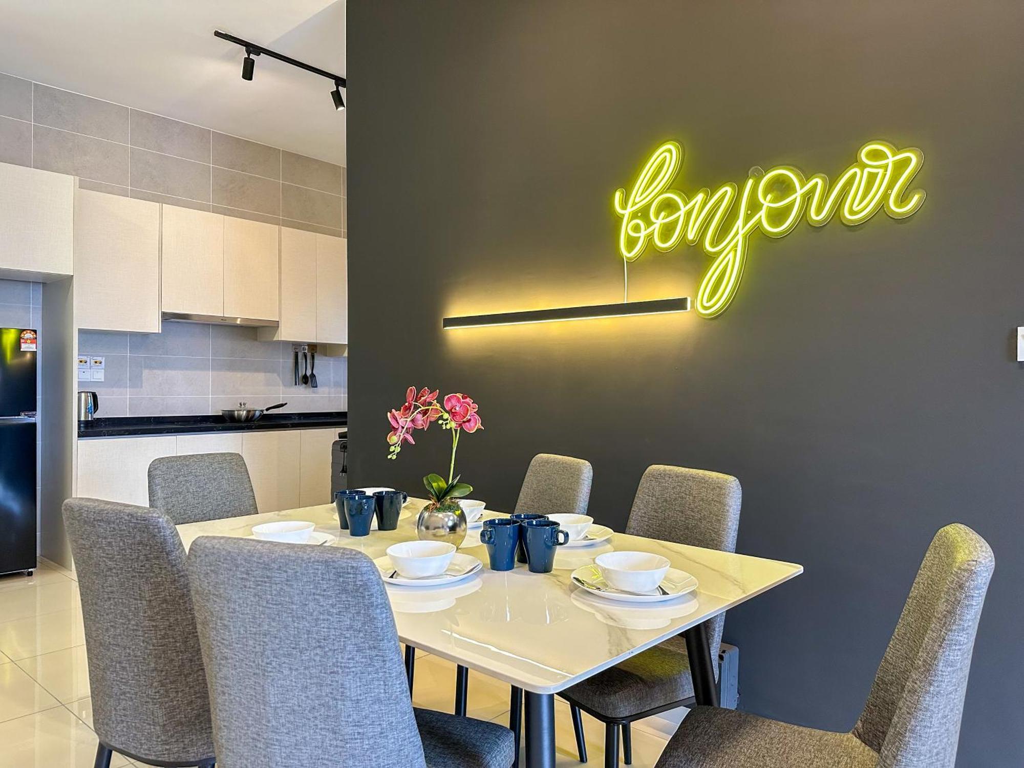 Apartment Twin Tower By Nest Home【5 Mins Walk To Ciq】 *